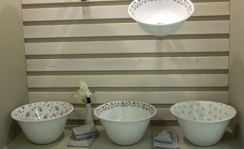 lavoare vintage by Bathco - revernirea clasicului